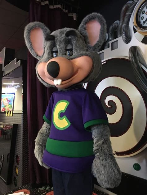 Chuck E. Cheese's Mascot Performances: Singing, Dancing, and Comedy